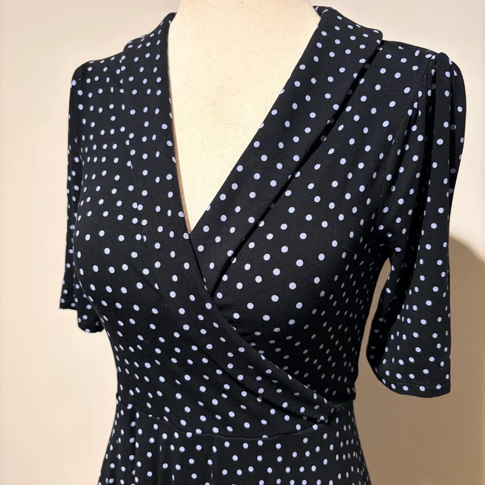 Boden Fixed Wrap Jersey Dress Scattered Polka dot - Picture 7 of 10